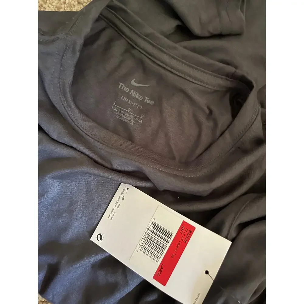 NWT Nike boys large long sleeve shirt